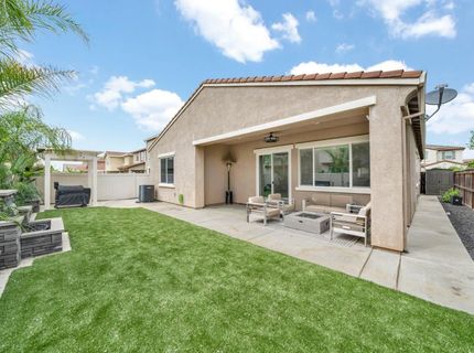 8852 Upbeat Way, Elk Grove, CA 95757 Photo