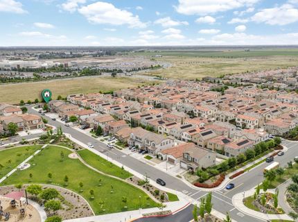 8852 Upbeat Way, Elk Grove, CA 95757 Photo