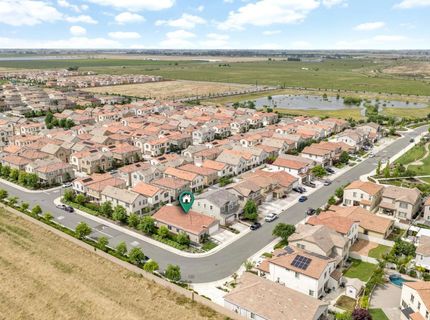 8852 Upbeat Way, Elk Grove, CA 95757 Photo