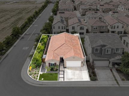 8852 Upbeat Way, Elk Grove, CA 95757 Photo