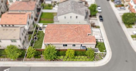 8852 Upbeat Way, Elk Grove, CA 95757 Photo