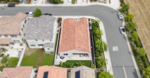 8852 Upbeat Way, Elk Grove, CA 95757 Photo
