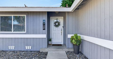 4920 Sky Pkwy, Sacramento, CA 95823 Photo