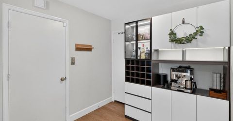 4920 Sky Pkwy, Sacramento, CA 95823 Photo