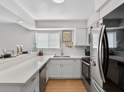 4920 Sky Pkwy, Sacramento, CA 95823 Photo