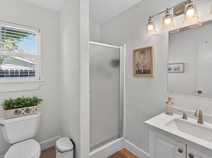 4920 Sky Pkwy, Sacramento, CA 95823 Photo