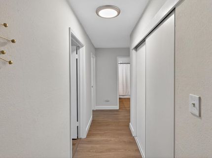 4920 Sky Pkwy, Sacramento, CA 95823 Photo