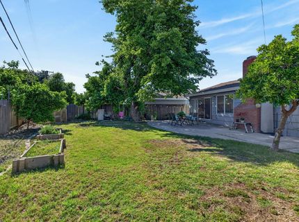 4920 Sky Pkwy, Sacramento, CA 95823 Photo