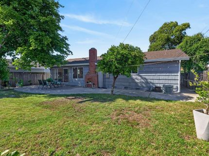 4920 Sky Pkwy, Sacramento, CA 95823 Photo