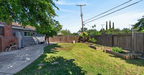 4920 Sky Pkwy, Sacramento, CA 95823 Photo