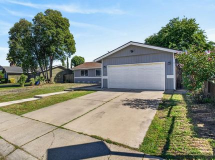 4920 Sky Pkwy, Sacramento, CA 95823 Photo