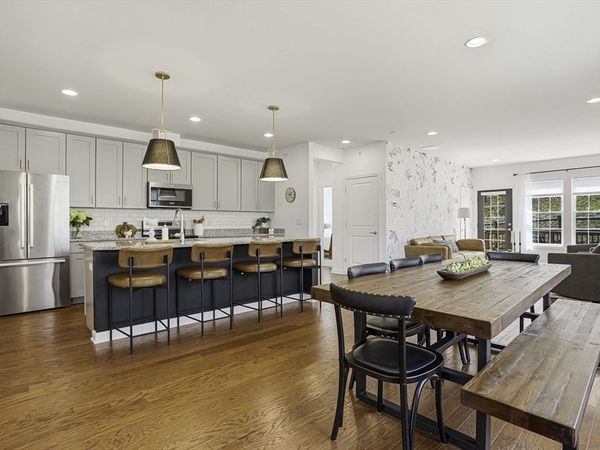 8 Jackson Dr, Unit 8, Upton, MA 01568