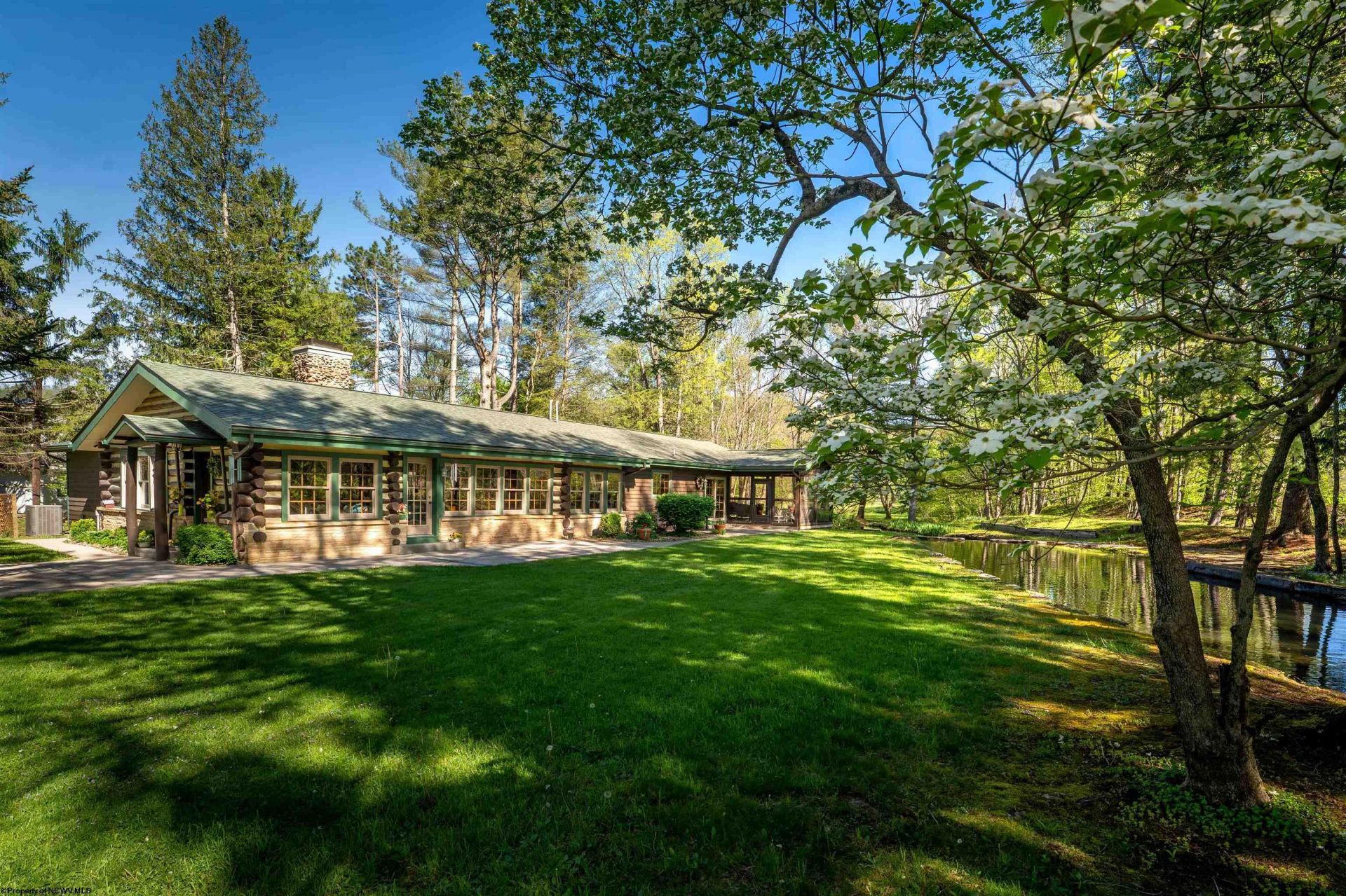 360 Country Club Drive, Terra Alta, WV 26537 Main Photo