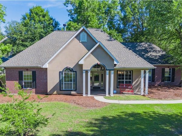 2075 WHITE MYRTLE Drive, Madisonville, LA 70447