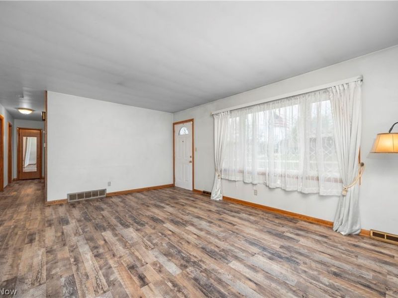 792 Hillcrest Drive, Wadsworth, OH 44281 Photo 7