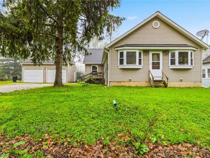 109 Cornelia Drive, Chardon, OH 44024 Photo 1