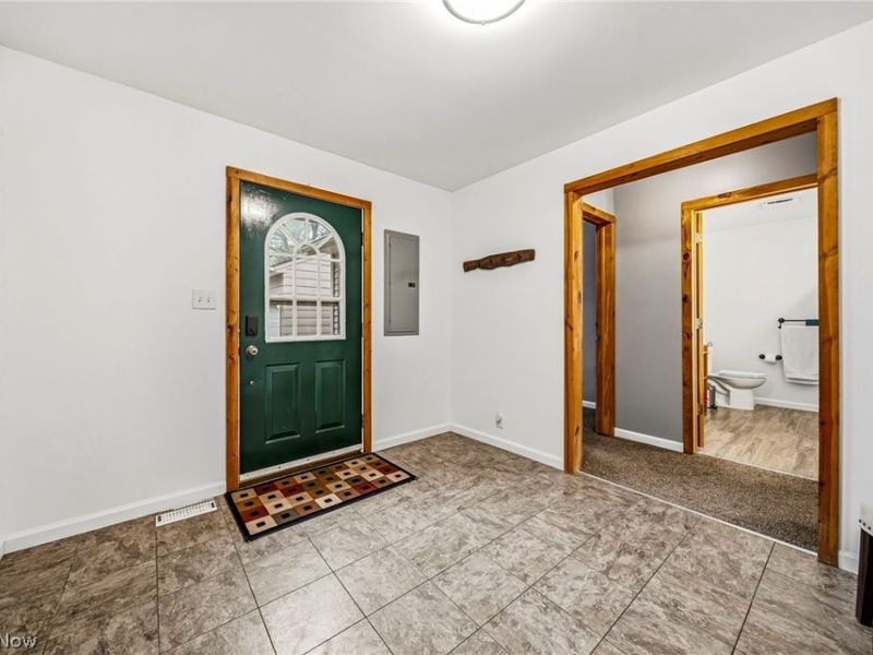 109 Cornelia Drive, Chardon, OH 44024 Photo 5
