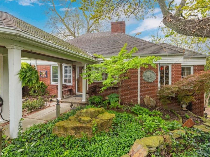 5918 Liberty Avenue , Vermilion, OH 44089 Photo 4