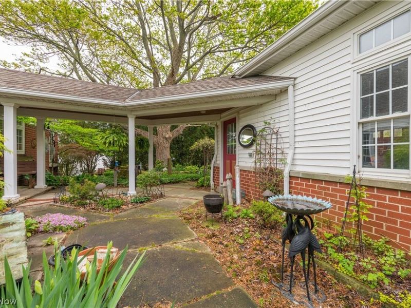 5918 Liberty Avenue , Vermilion, OH 44089 Photo 6