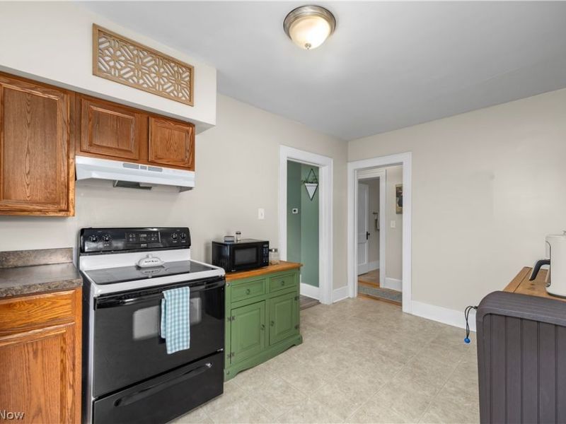 231 W Union Street, Medina, OH 44256 Photo 18