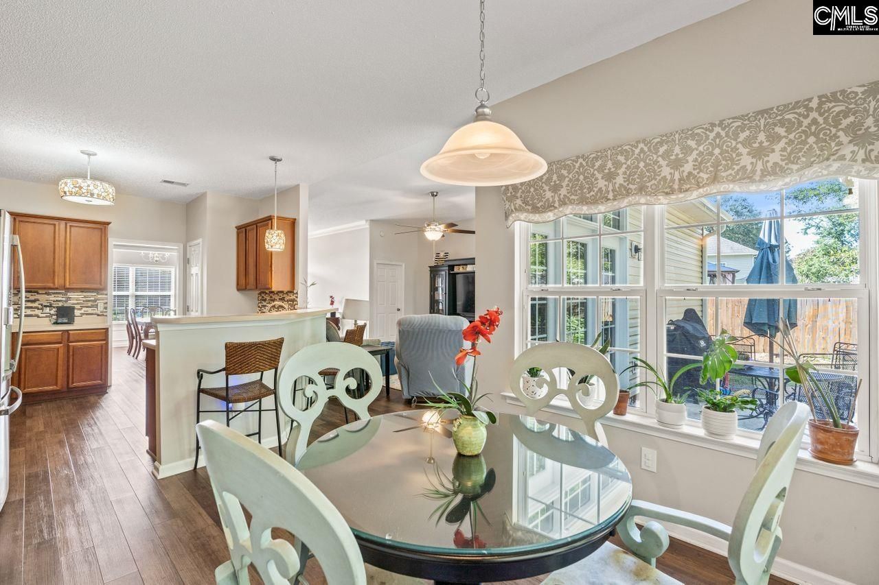 137 Fresh Spring Way Photo 18