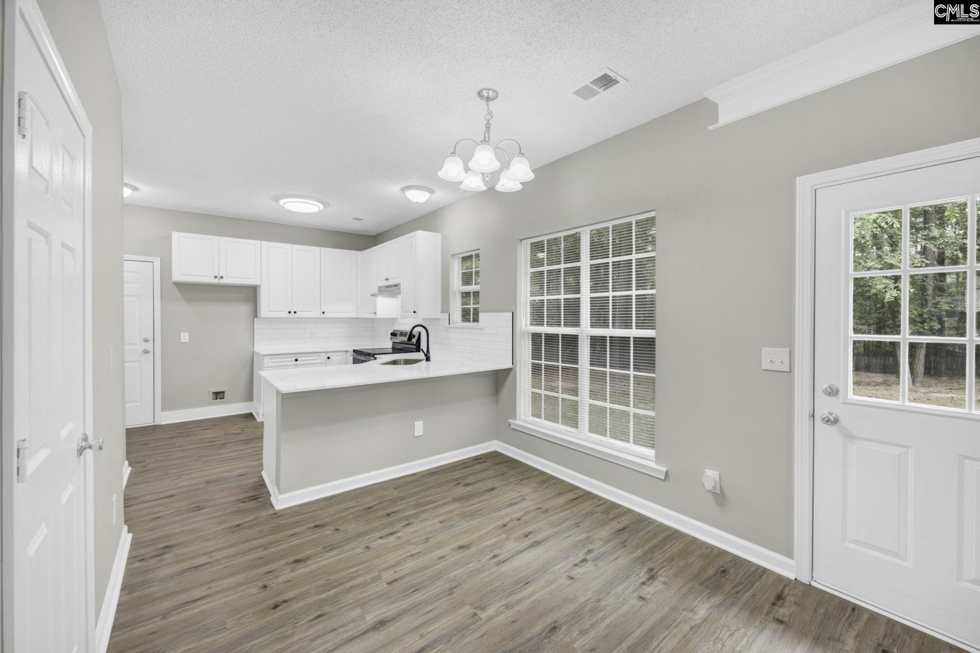 104 Pond Oak Lane  Photo 11