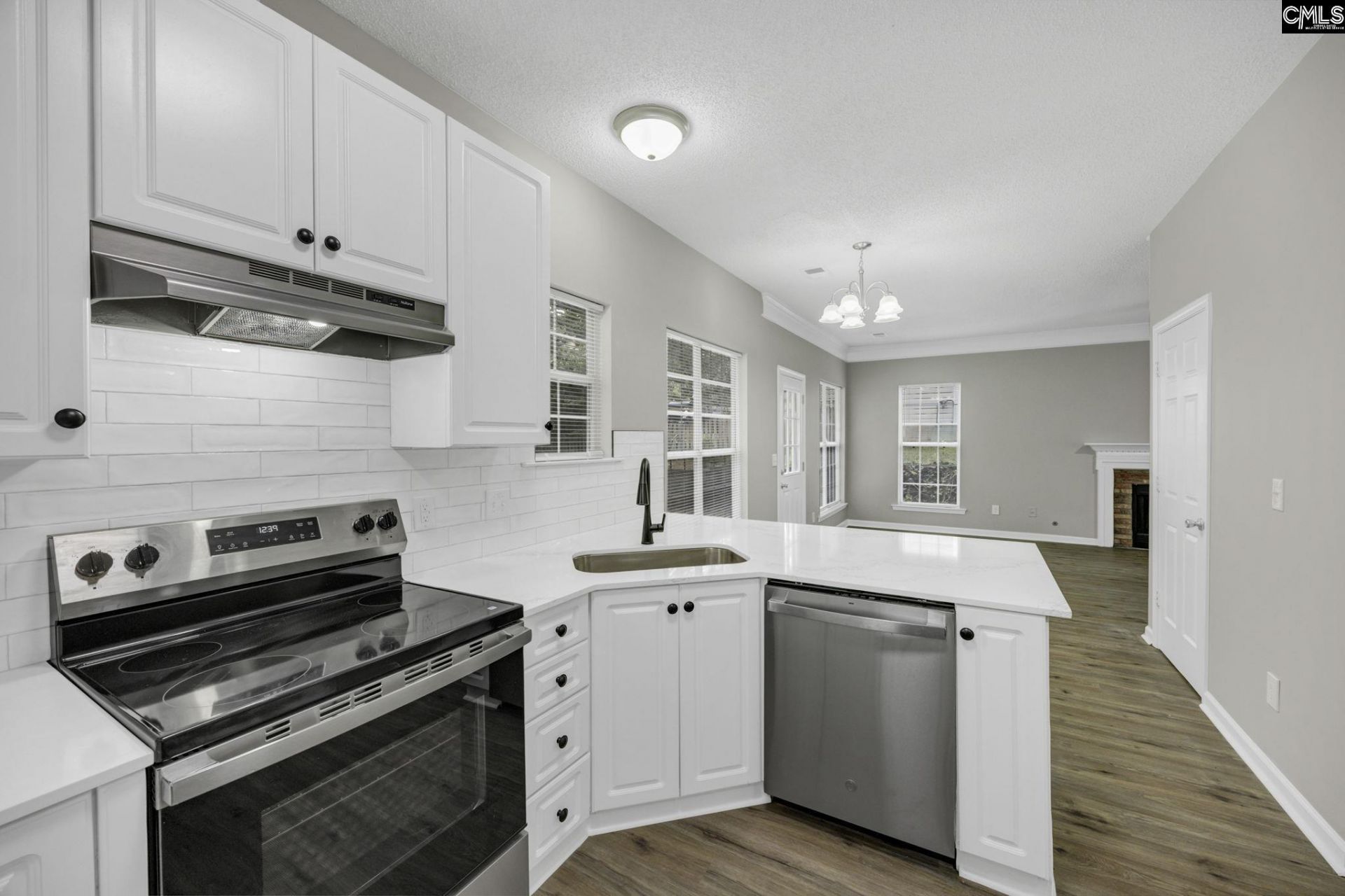 104 Pond Oak Lane  Photo 9