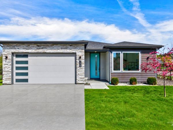 1425 E Jade Creek St, Eagle, ID 83616