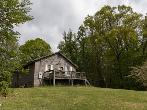 133 Bob Wright Road, Elizabethton, TN 37643