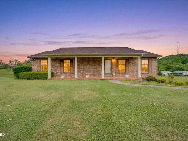 453 Twin Barns Road, Greeneville, TN 37743