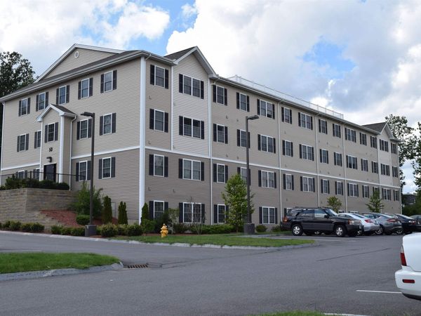 50 Sentinel Court, Unit 205, Manchester, NH 03104
