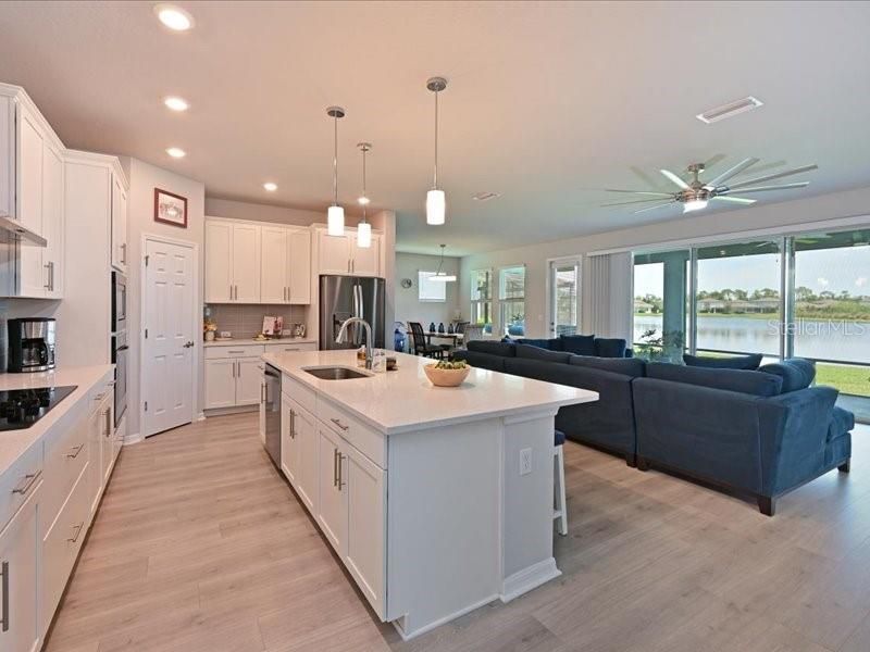 8251 Abalone Loop, Parrish, FL 34219 Photo
