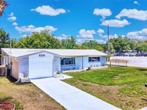 5325 DEVRIES DRIVE, NEW PORT RICHEY, FL 34652