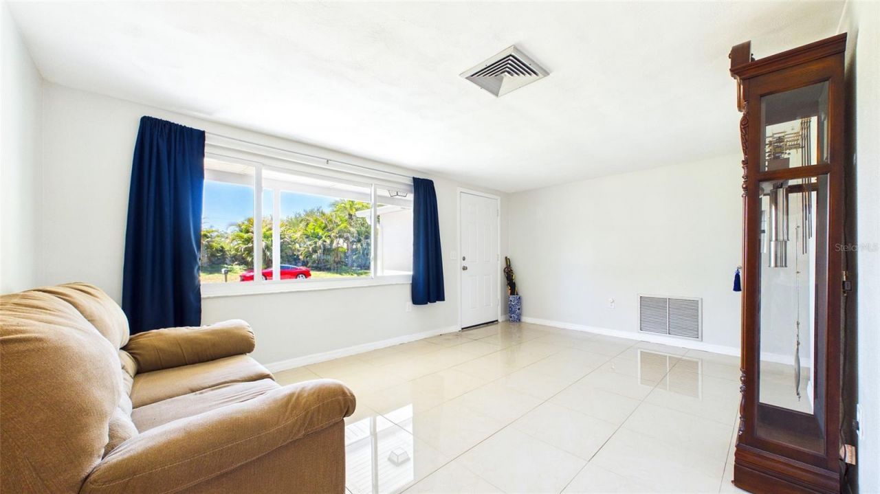 5325 Devries Drive, New Port Richey, FL 34652 Photo