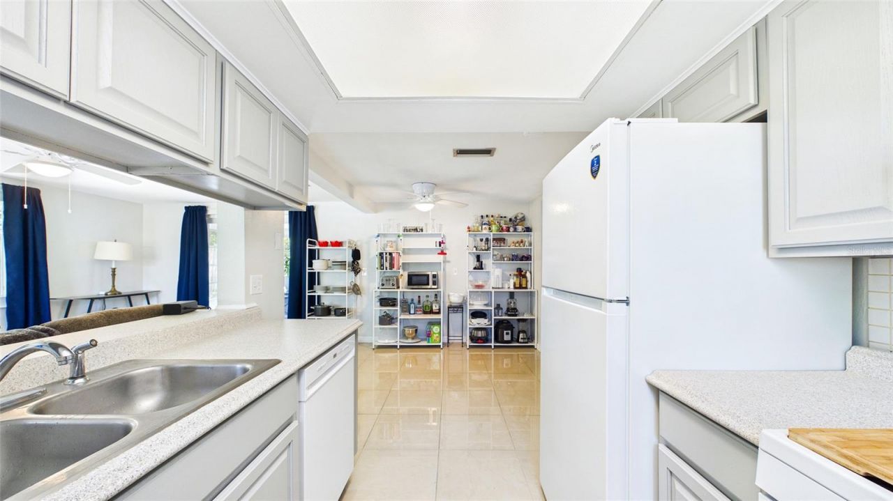 5325 Devries Drive, New Port Richey, FL 34652 Photo