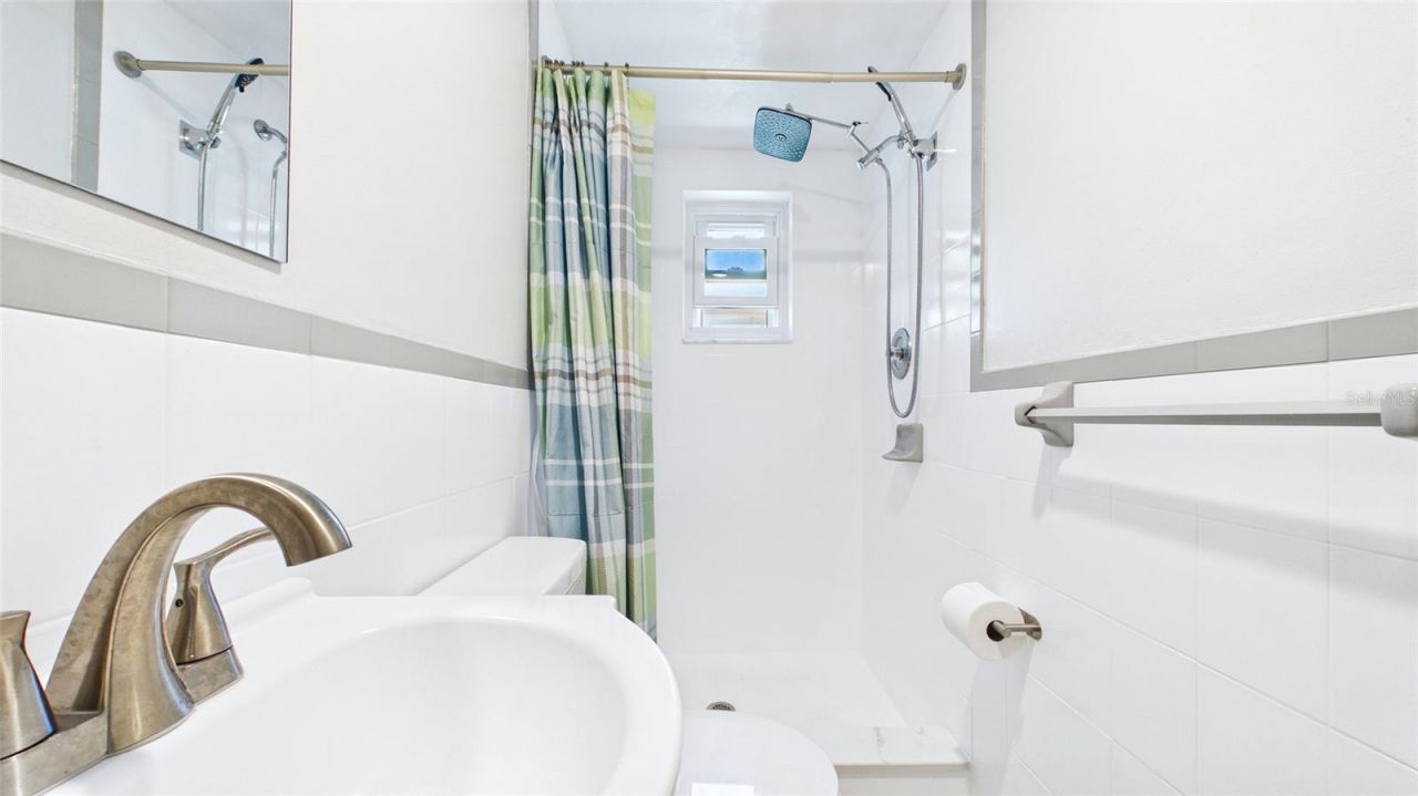 5325 Devries Drive, New Port Richey, FL 34652 Photo