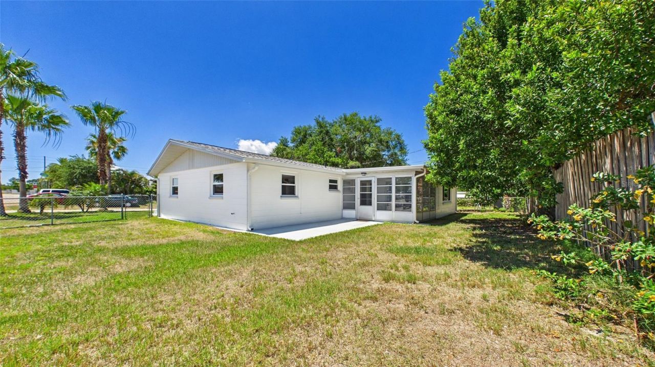 5325 Devries Drive , New Port Richey, FL 34652 Photo
