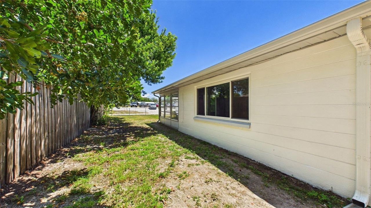 5325 Devries Drive , New Port Richey, FL 34652 Photo
