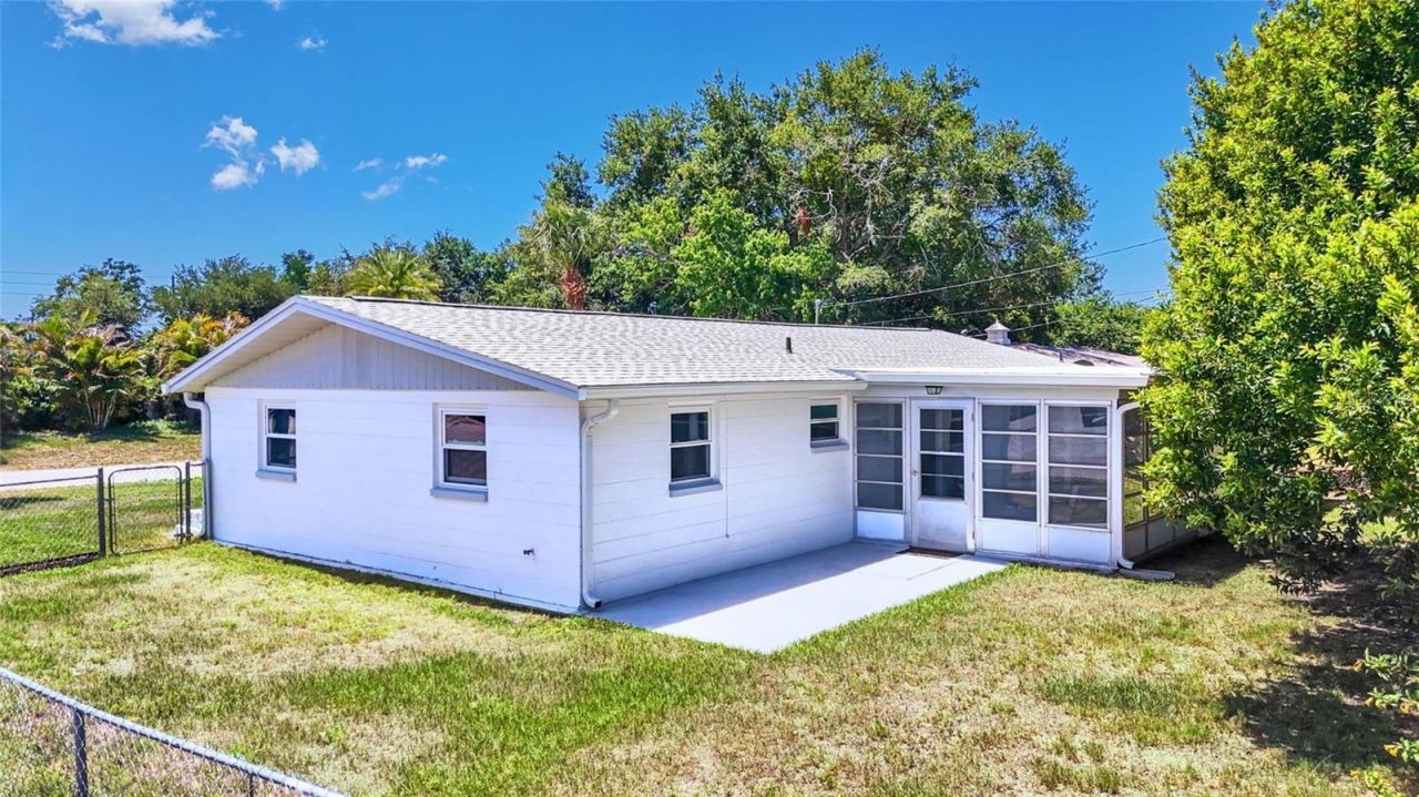 5325 Devries Drive , New Port Richey, FL 34652 Photo