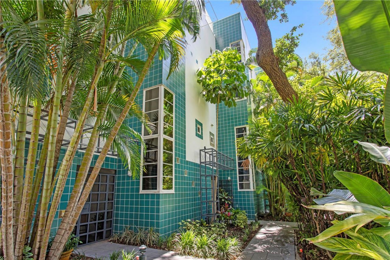 4950 Bayshore Boulevard, Unit 25D, Tampa, FL 33611 Photo