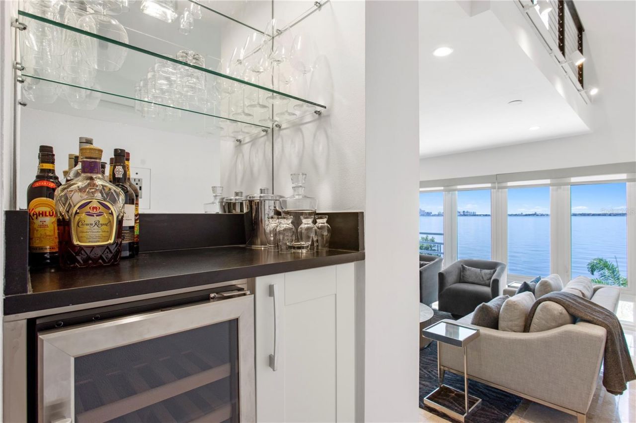 4950 Bayshore Boulevard, Unit 25D, Tampa, FL 33611 Photo