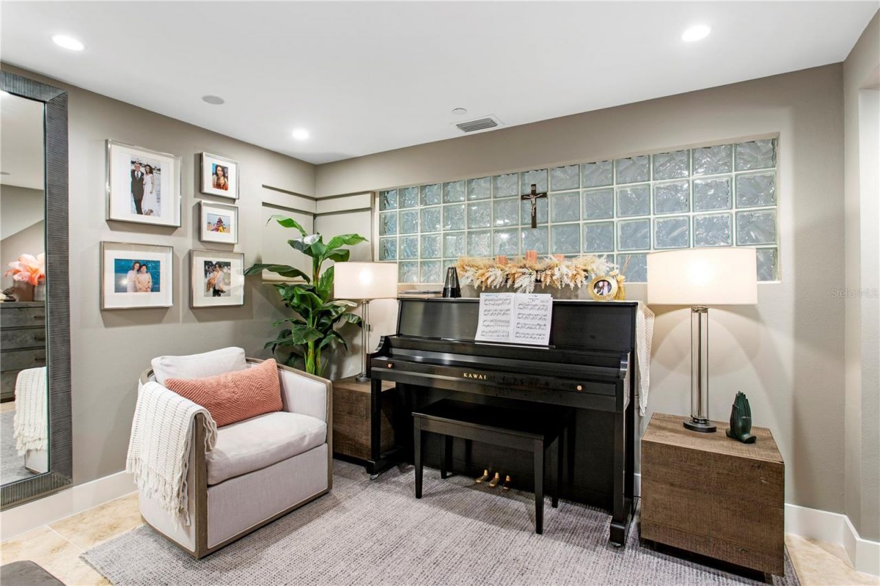 4950 Bayshore Boulevard, Unit 25D, Tampa, FL 33611 Photo
