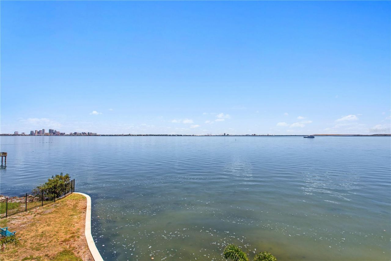4950 Bayshore Boulevard, Unit 25D, Tampa, FL 33611 Photo