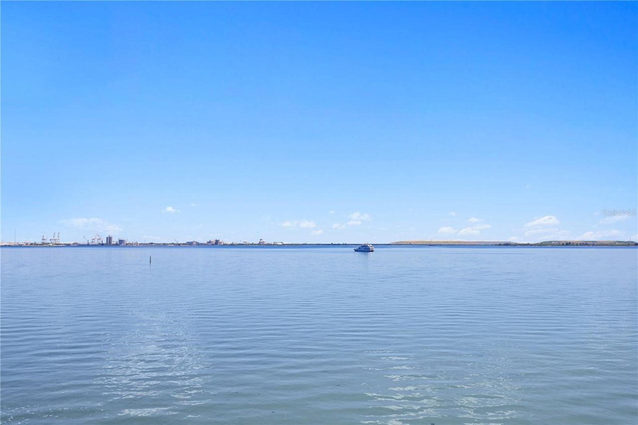 4950 Bayshore Boulevard, Unit 25D, Tampa, FL 33611 Photo