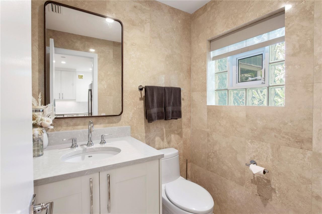 4950 Bayshore Boulevard, Unit 25D, Tampa, FL 33611 Photo