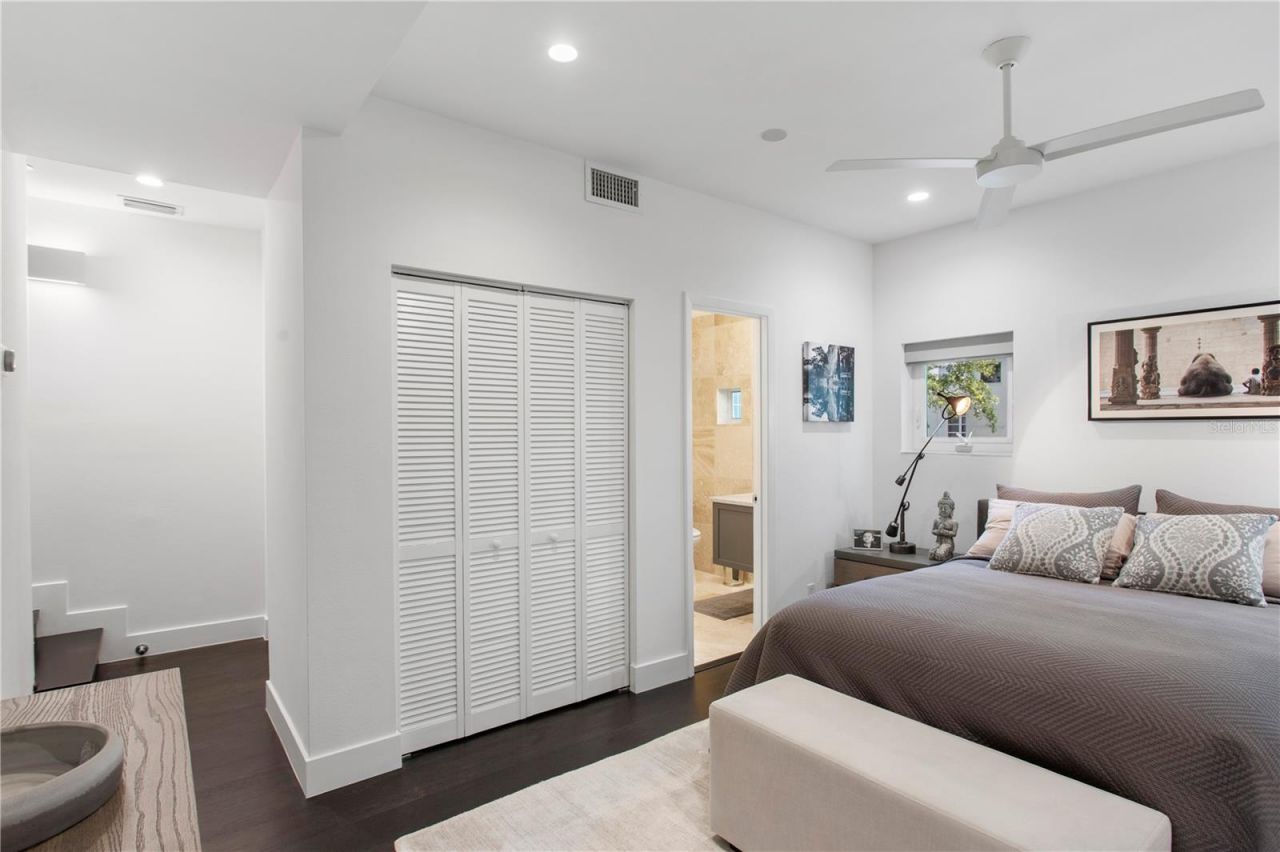 4950 Bayshore Boulevard, Unit 25D, Tampa, FL 33611 Photo