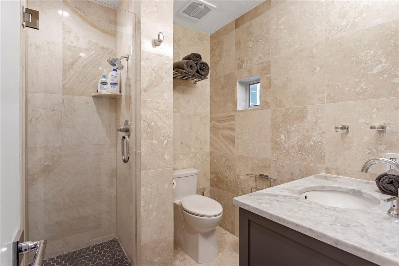 4950 Bayshore Boulevard, Unit 25D, Tampa, FL 33611 Photo