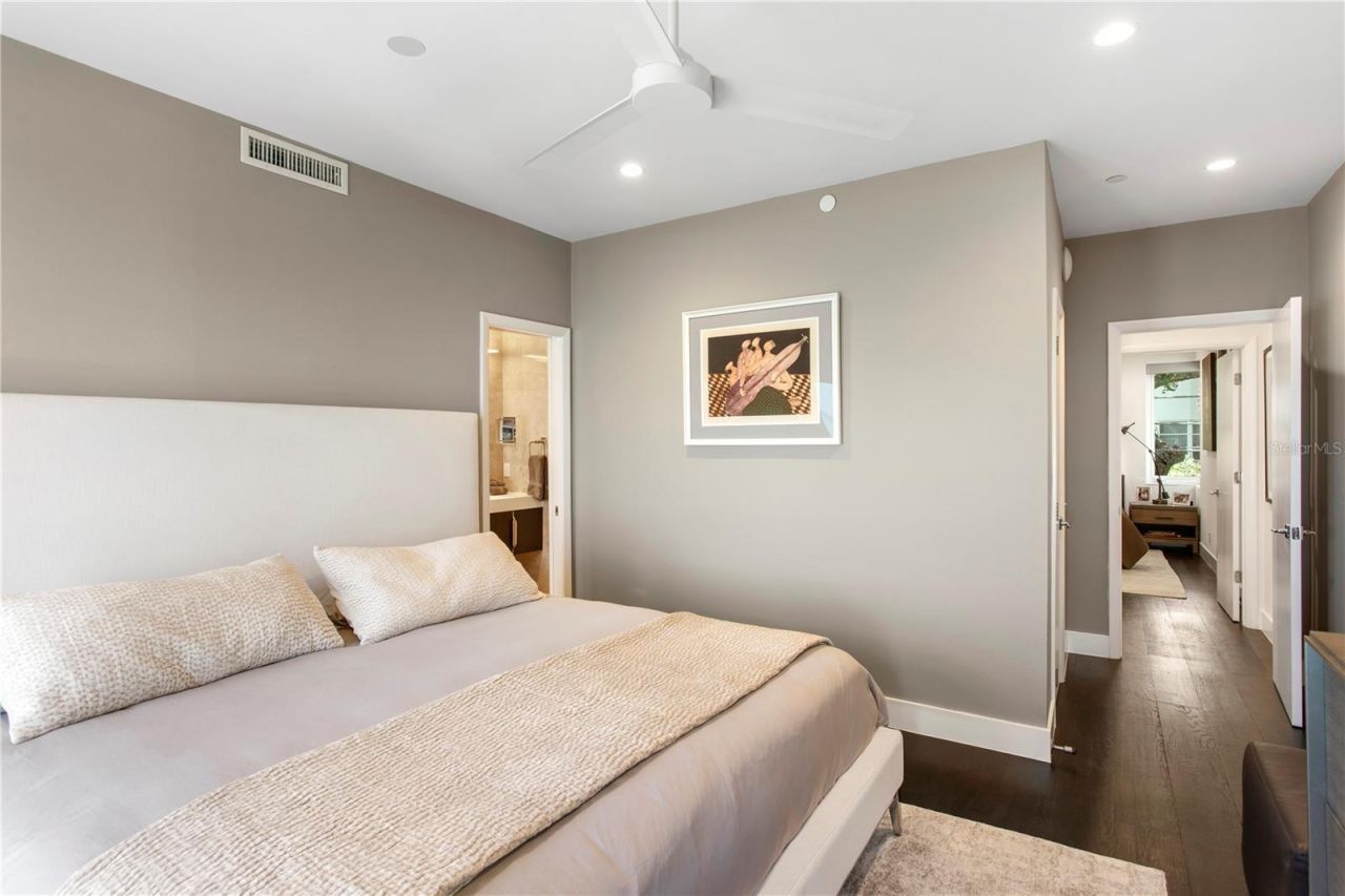 4950 Bayshore Boulevard, Unit 25D, Tampa, FL 33611 Photo