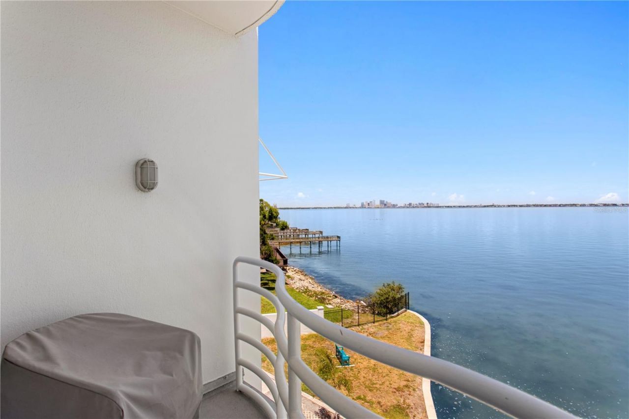 4950 Bayshore Boulevard, Unit 25D, Tampa, FL 33611 Photo