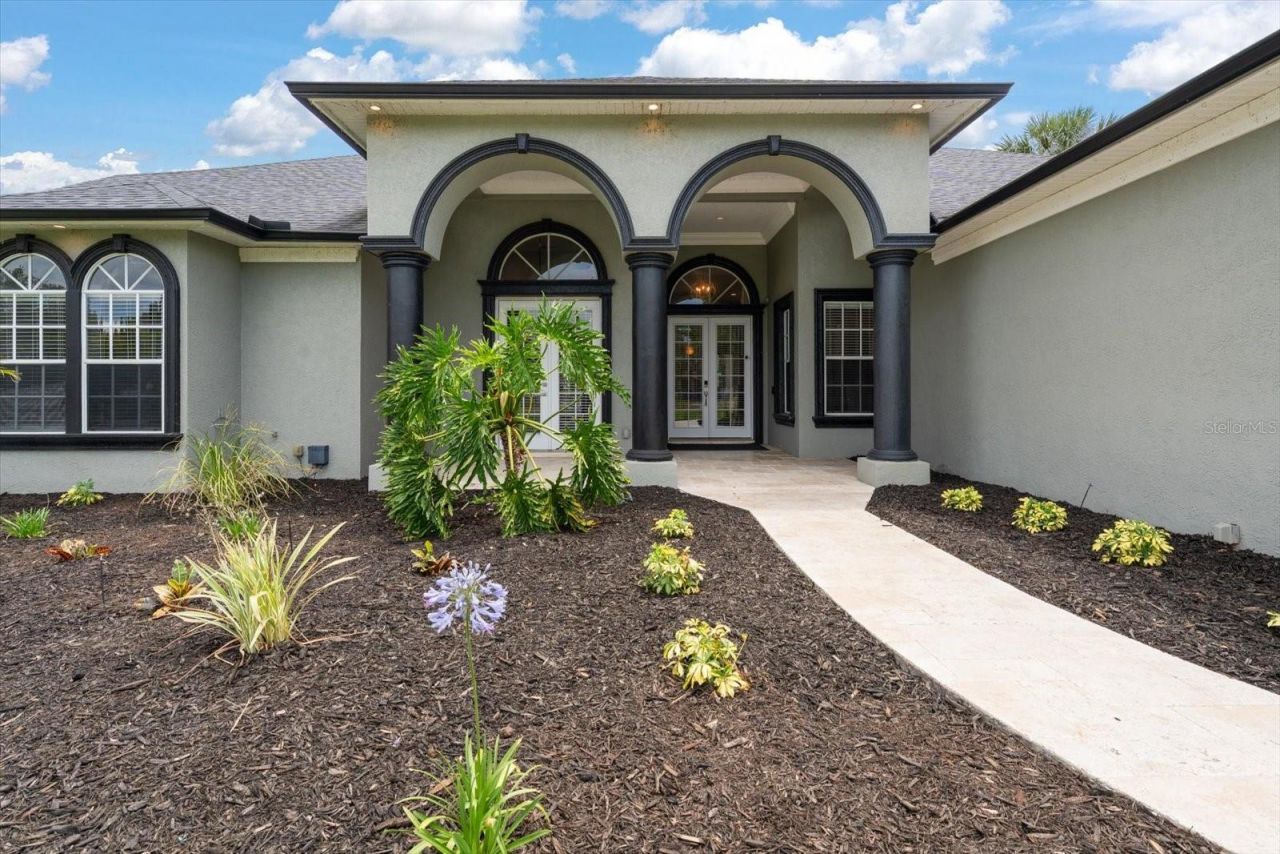 18731 Crooked Lane, Lutz, FL 33548 Photo